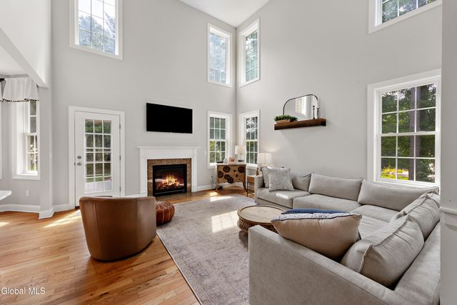 3 Ashleigh Lane, Saratoga, NY 12866