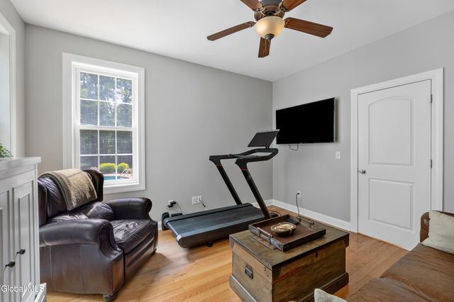 3 Ashleigh Lane, Saratoga, NY 12866