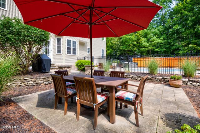 3 Ashleigh Lane, Saratoga, NY 12866