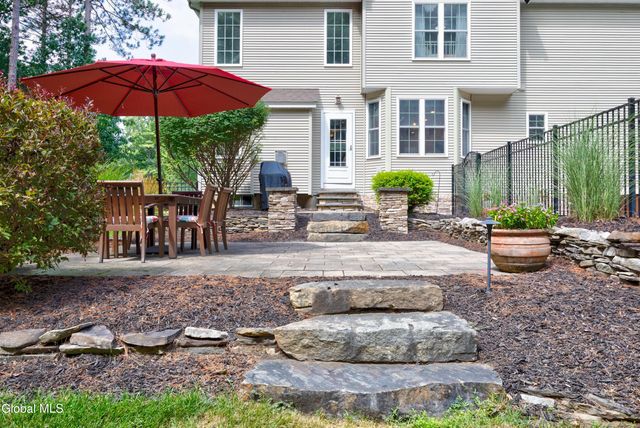 3 Ashleigh Lane, Saratoga, NY 12866