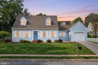 3819 KINGS ARMS LN, York, PA 17402
