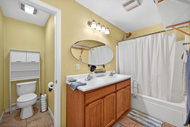 115 Arcade Blvd, Sacramento, CA 95815