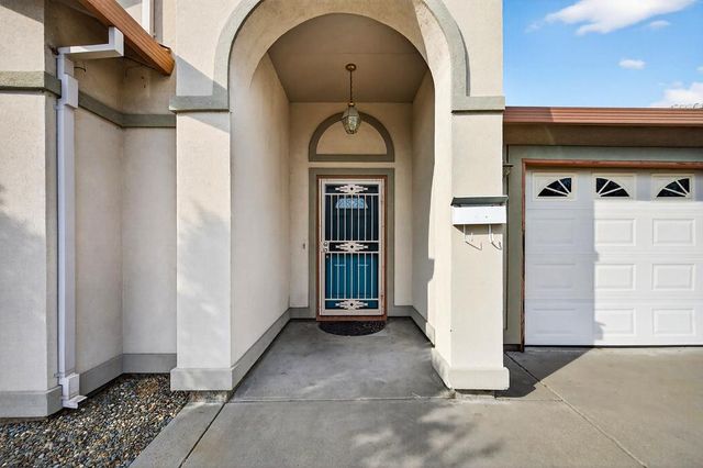 115 Arcade Blvd, Sacramento, CA 95815