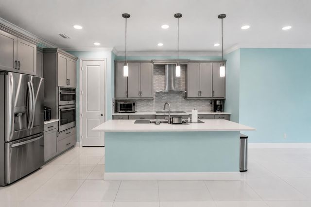 4206 Rosa Drive, Deerfield Beach, FL 33064