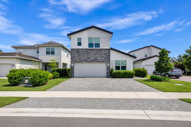 4206 Rosa Drive, Deerfield Beach, FL 33064