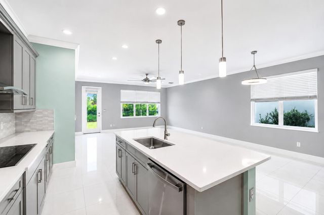 4206 Rosa Drive, Deerfield Beach, FL 33064