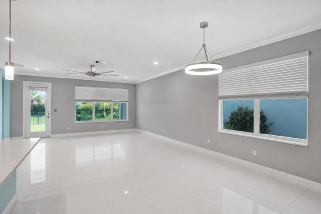 4206 Rosa Drive, Deerfield Beach, FL 33064