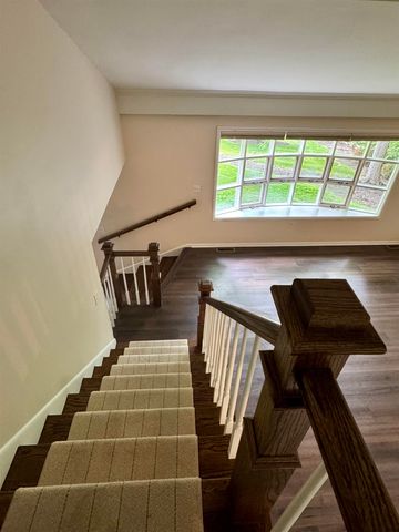 379 Pinehurst Drive, Shelburne, VT 05482