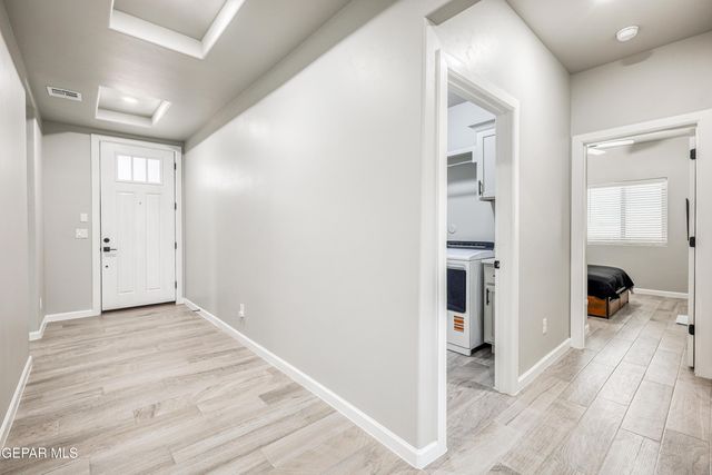 6041 CUMIN PARK Street, Santa Teresa, NM 88008