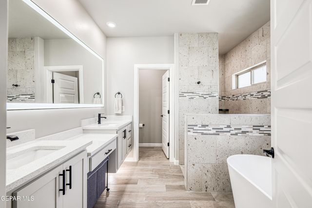 6041 CUMIN PARK Street, Santa Teresa, NM 88008