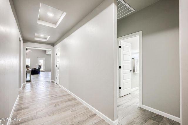 6041 CUMIN PARK Street, Santa Teresa, NM 88008