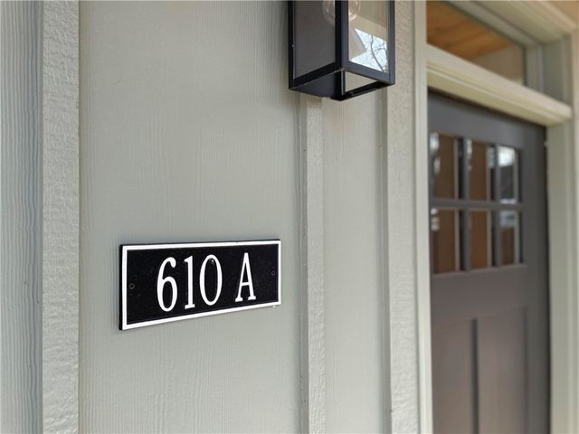 610 W Price Avenue A, Springdale, AR 72764