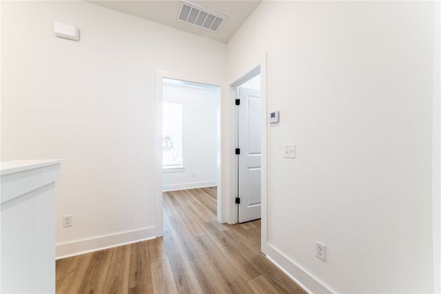 610 W Price Avenue A, Springdale, AR 72764