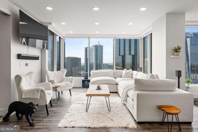 3338 Peachtree Road 2207, Atlanta, GA 30326