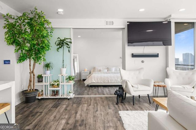 3338 Peachtree Road 2207, Atlanta, GA 30326