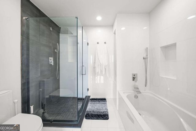 3338 Peachtree Road 2207, Atlanta, GA 30326