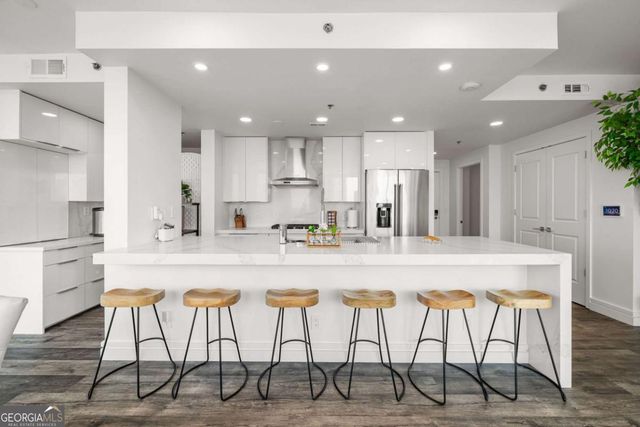 3338 Peachtree Road 2207, Atlanta, GA 30326