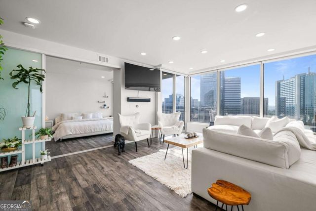 3338 Peachtree Road 2207, Atlanta, GA 30326