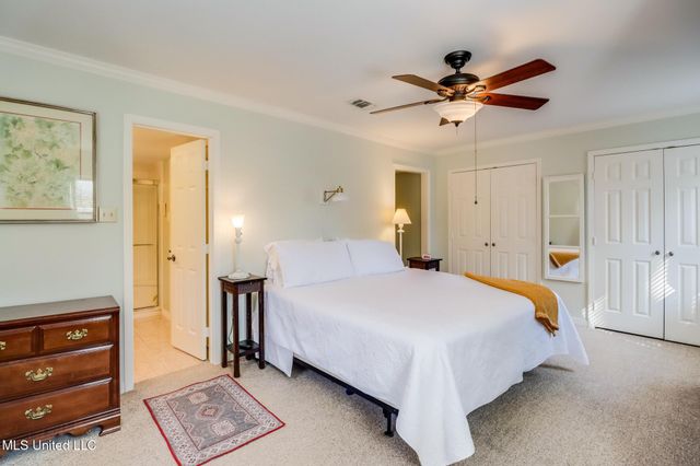 112 Dogwood Lane, Pass Christian, MS 39571