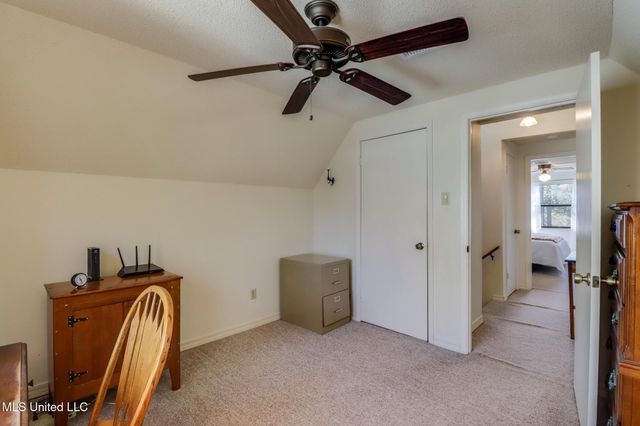 112 Dogwood Lane, Pass Christian, MS 39571