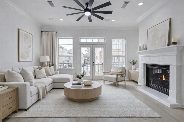 5 Versante Court, Houston, TX 77070