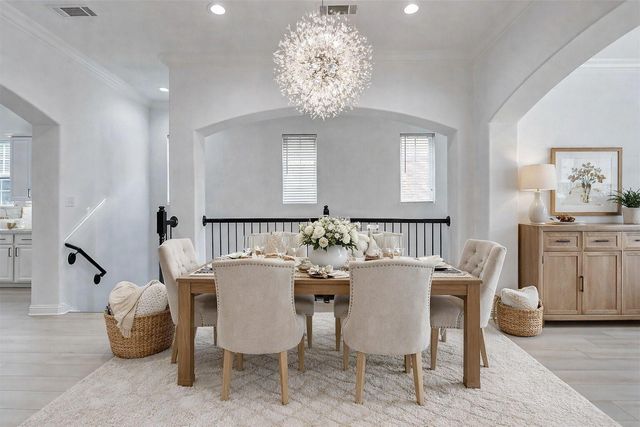 5 Versante Court, Houston, TX 77070