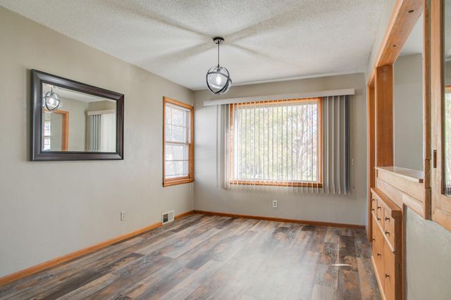 614 16th Street N, Moorhead, MN 56560