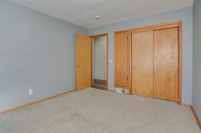 614 16th Street N, Moorhead, MN 56560