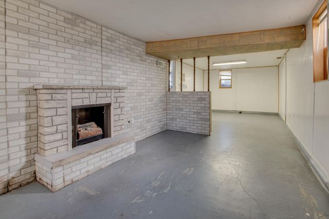 614 16th Street N, Moorhead, MN 56560
