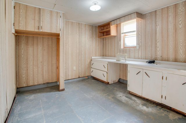 614 16th Street N, Moorhead, MN 56560