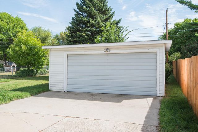 614 16th Street N, Moorhead, MN 56560