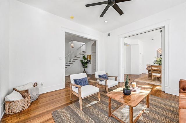 2010 Rosenberg Street, Galveston, TX 77550