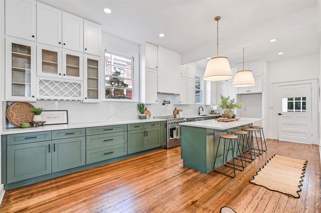 2010 Rosenberg Street, Galveston, TX 77550