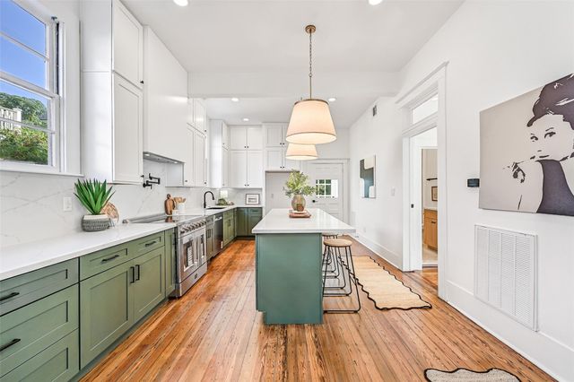 2010 Rosenberg Street, Galveston, TX 77550