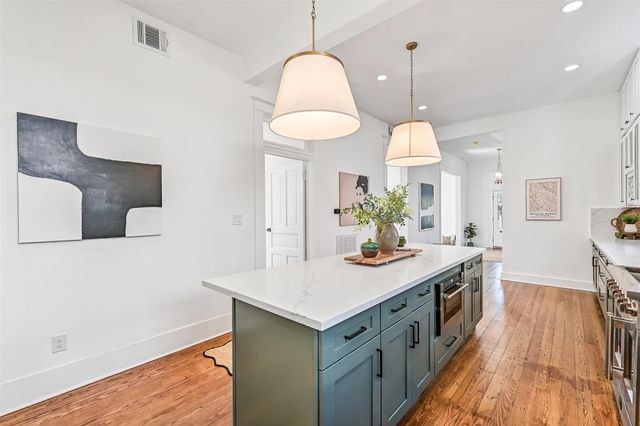 2010 Rosenberg Street, Galveston, TX 77550