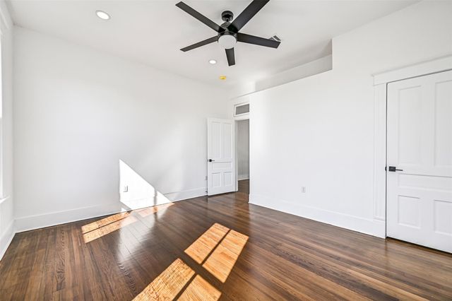 2010 Rosenberg Street, Galveston, TX 77550