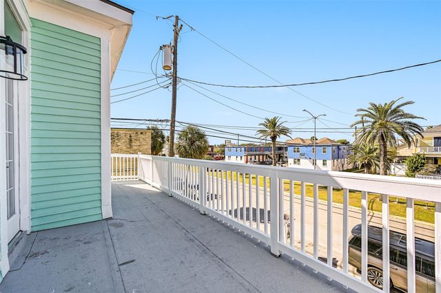 2010 Rosenberg Street, Galveston, TX 77550