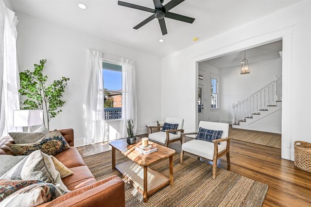 2010 Rosenberg Street, Galveston, TX 77550