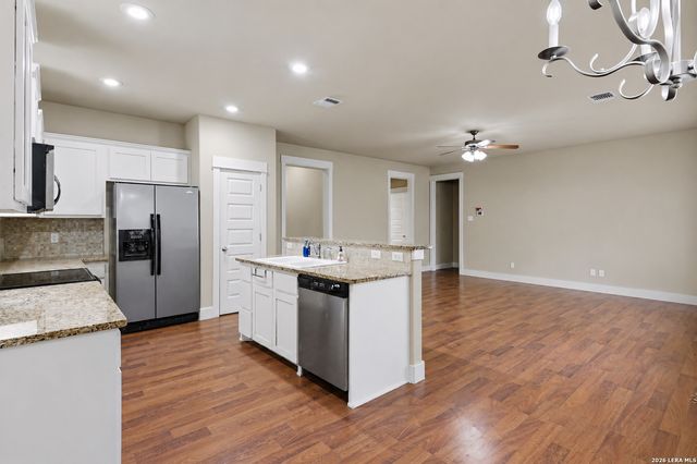 1720 Nordberg, Seguin, TX 78155