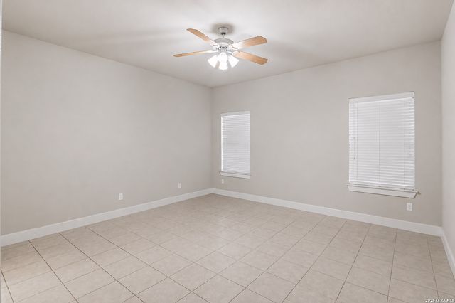 1720 Nordberg, Seguin, TX 78155