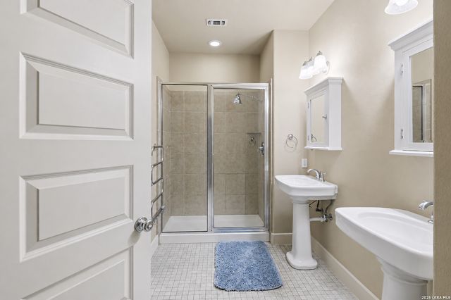 1720 Nordberg, Seguin, TX 78155