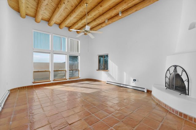 3 Solano Court, Santa Fe, NM 87508