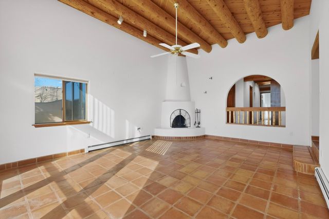 3 Solano Court, Santa Fe, NM 87508