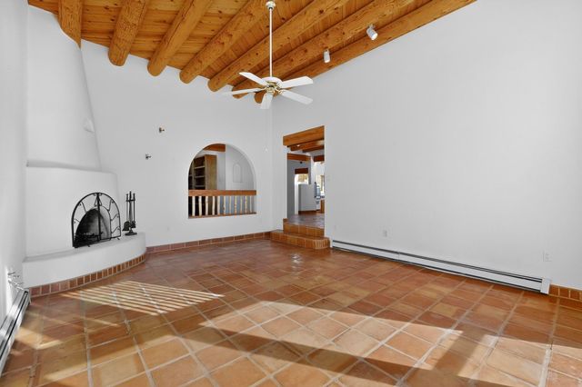 3 Solano Court, Santa Fe, NM 87508