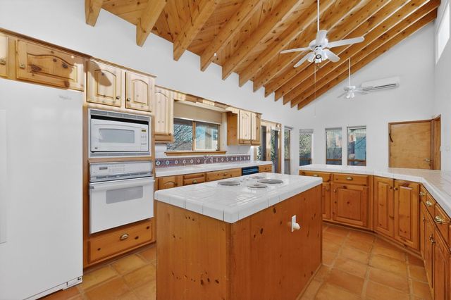 3 Solano Court, Santa Fe, NM 87508