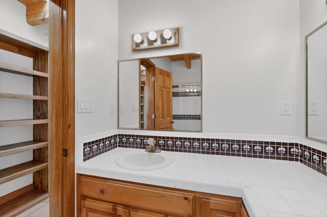 3 Solano Court, Santa Fe, NM 87508