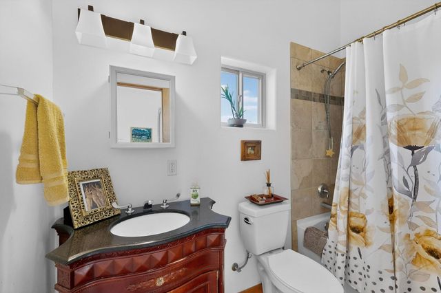 3 Solano Court, Santa Fe, NM 87508