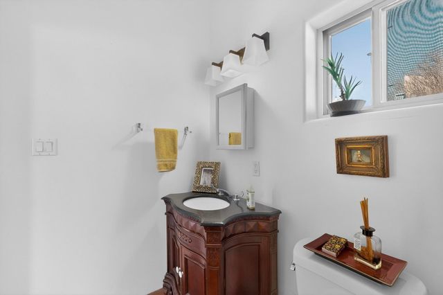 3 Solano Court, Santa Fe, NM 87508