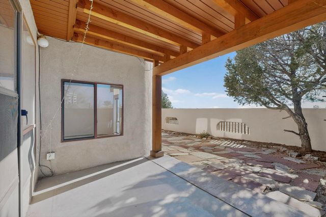3 Solano Court, Santa Fe, NM 87508