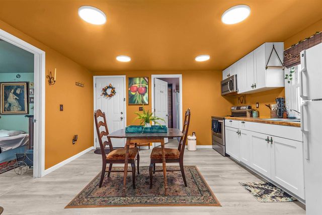 231 W SMITH AVENUE, Oshkosh, WI 54901